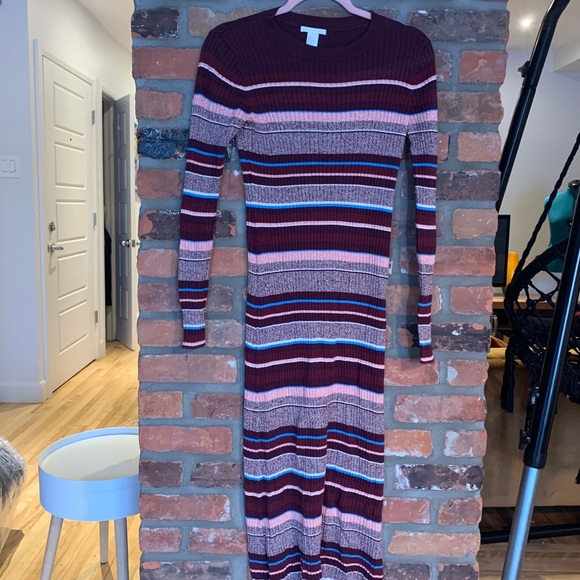 Ribbed coloured maxi tight dress with long sleeves from H&M - Picture 2 of 8